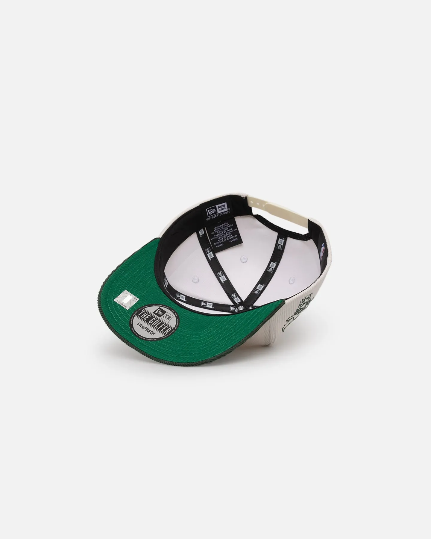 New Era Chicago Bulls 'Currency Corduroy' Golfer Pre-Curved Snapback Chrome White